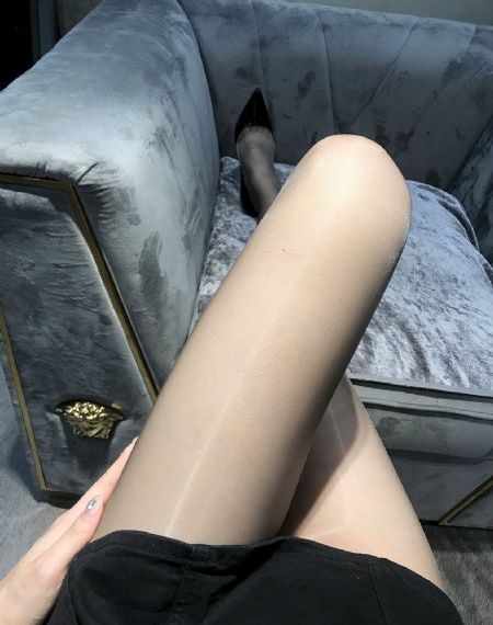 日韩黶色a片一区二三区_HD免费播放