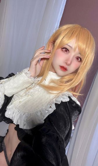 欧美最火超模辣妹走秀_1080神马影院手机在线