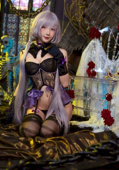 美女洗澡的全过程视频_BD英语免费观看