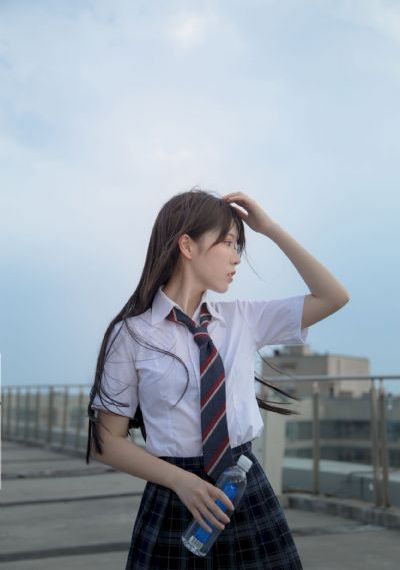 欧美头像高冷背影_1080P影视在线观看