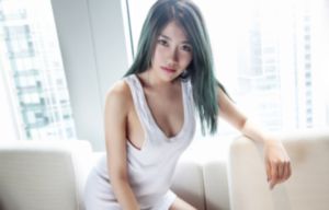 欧美雾霾绿发色_DVD神马在线观看
