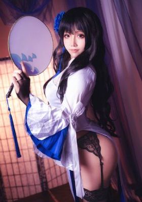 欧美黑白短发女生头像_HD在线视频观看